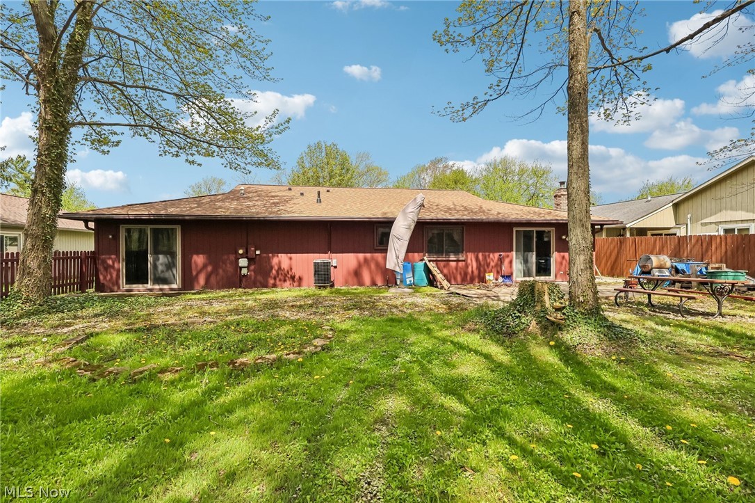 14747 Hartford Trail Strongsville OH 44136