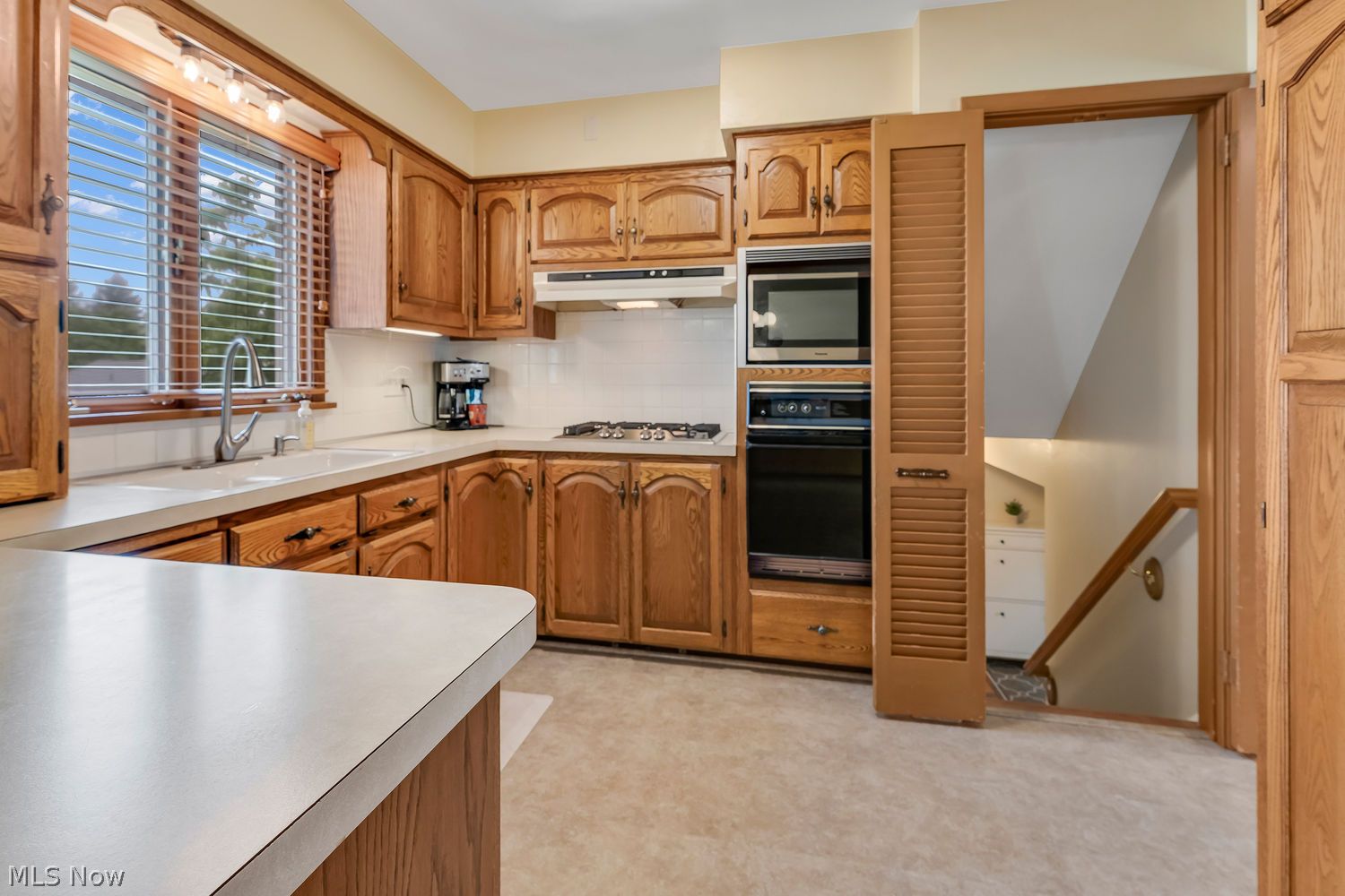 952 Krehl Avenue Girard OH 44420