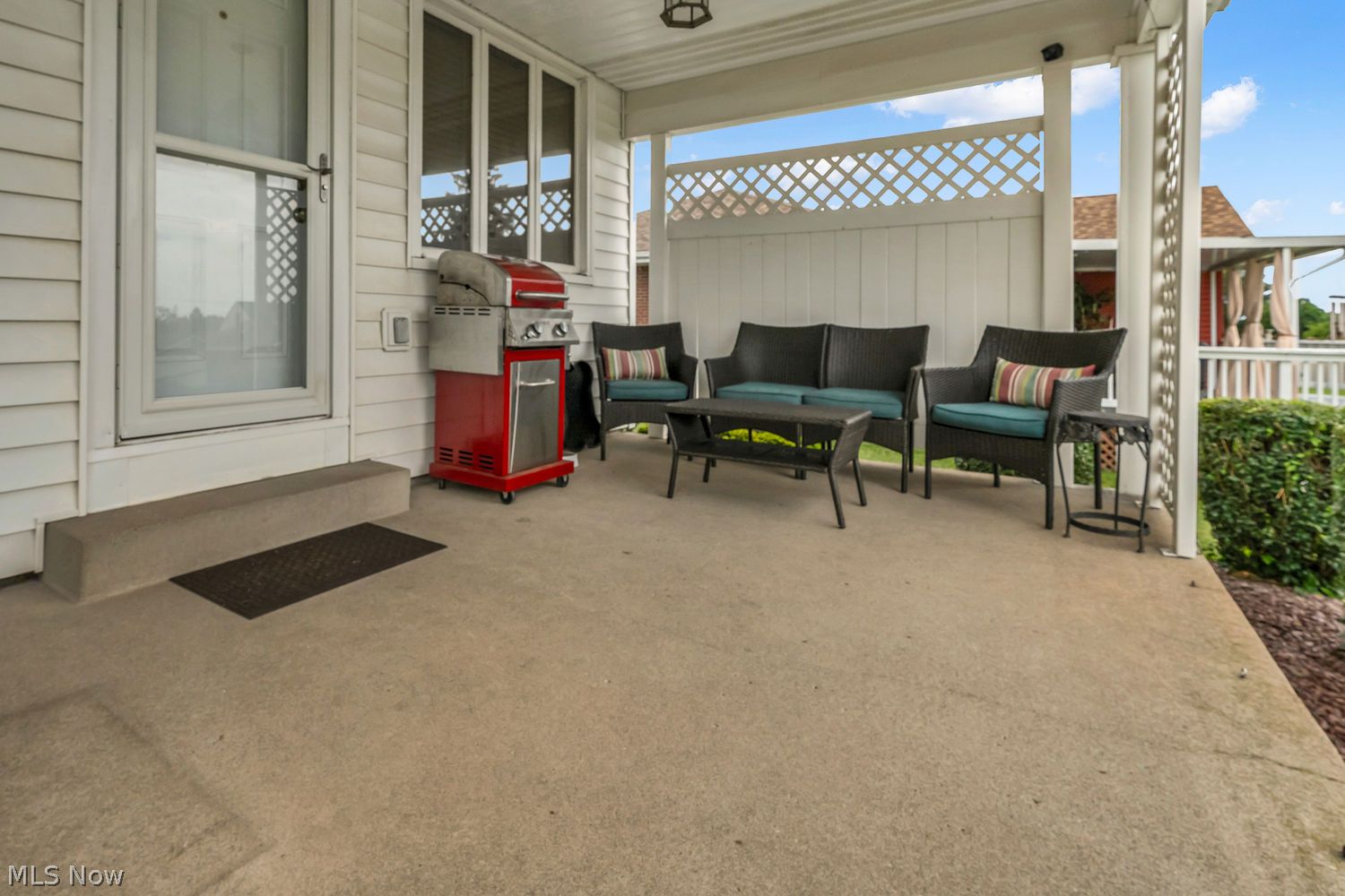 952 Krehl Avenue Girard OH 44420