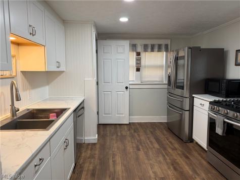 1333 Manchester Road Akron OH 44307