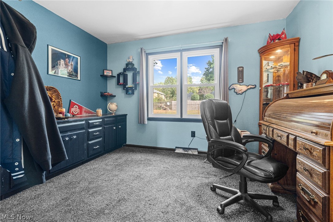 1200 Briarview Avenue NW North Canton OH 44720