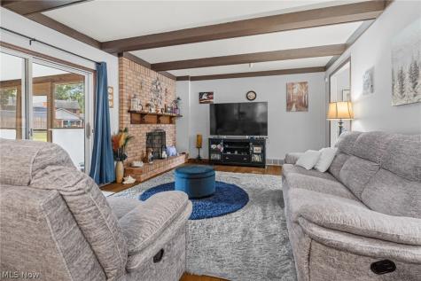 1200 Briarview Avenue NW North Canton OH 44720