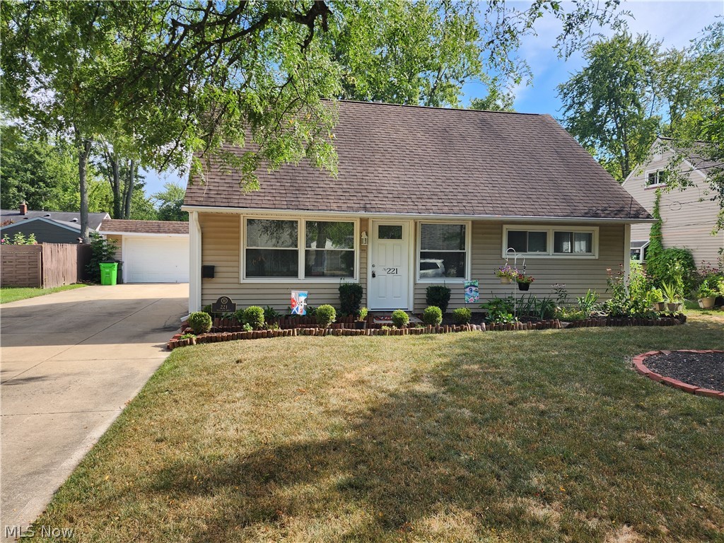 221 Wallace Drive Berea OH 44017