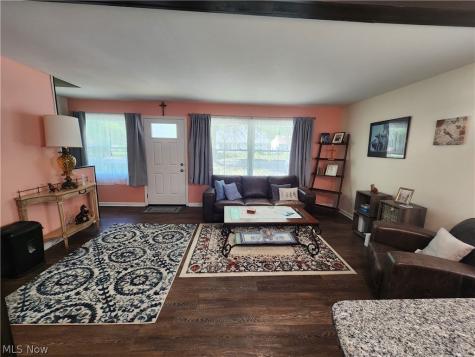 221 Wallace Drive Berea OH 44017