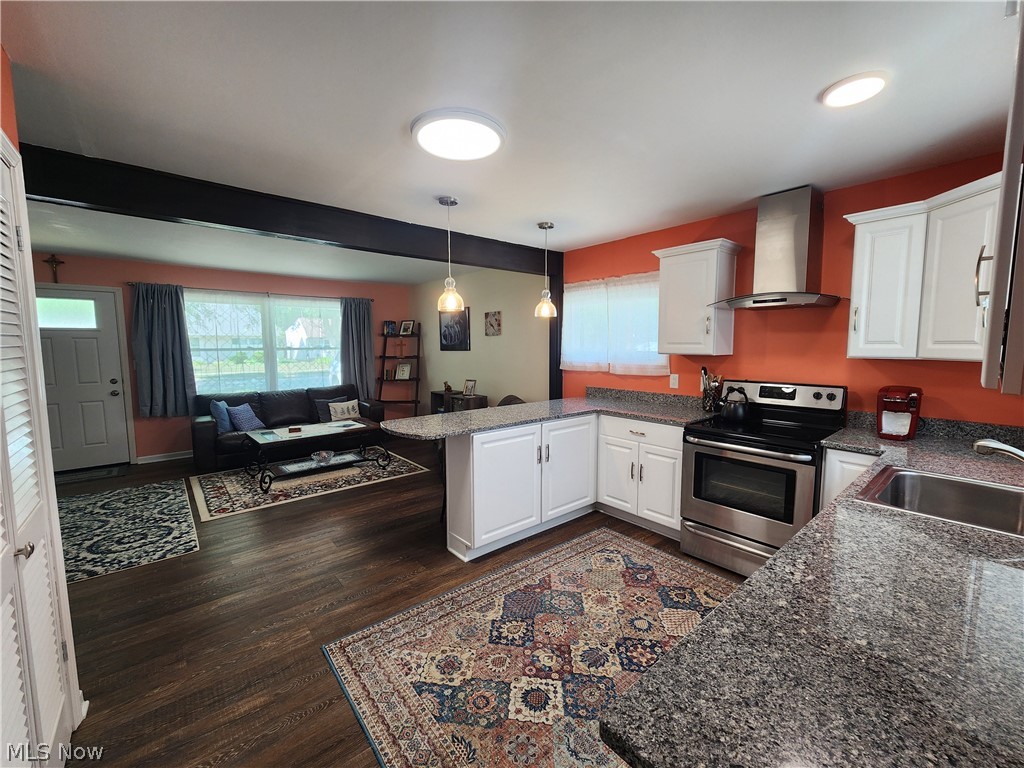 221 Wallace Drive Berea OH 44017