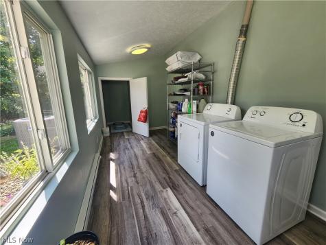 221 Wallace Drive Berea OH 44017
