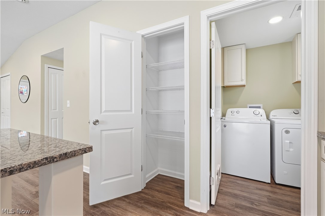 6483 Christene Boulevard Brook Park OH 44142