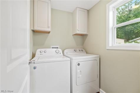 6483 Christene Boulevard Brook Park OH 44142
