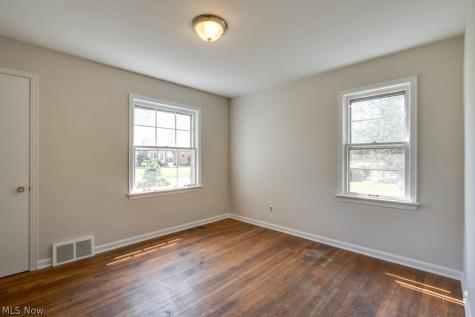 344 E 250th Street Euclid OH 44132