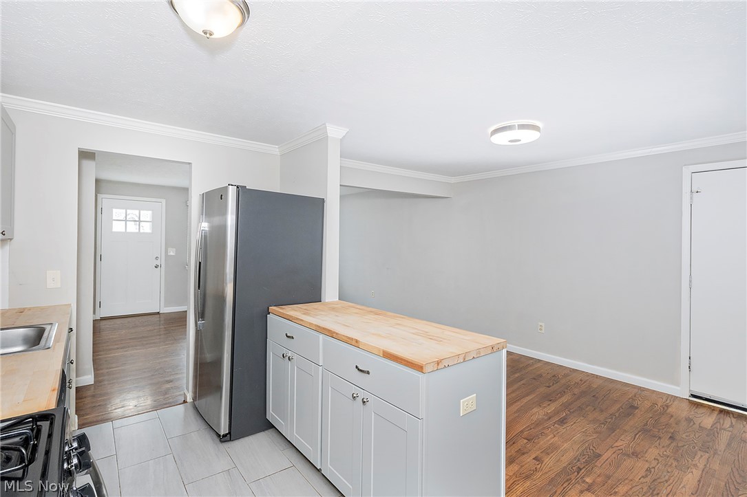 550 Augdon Drive Elyria OH 44035