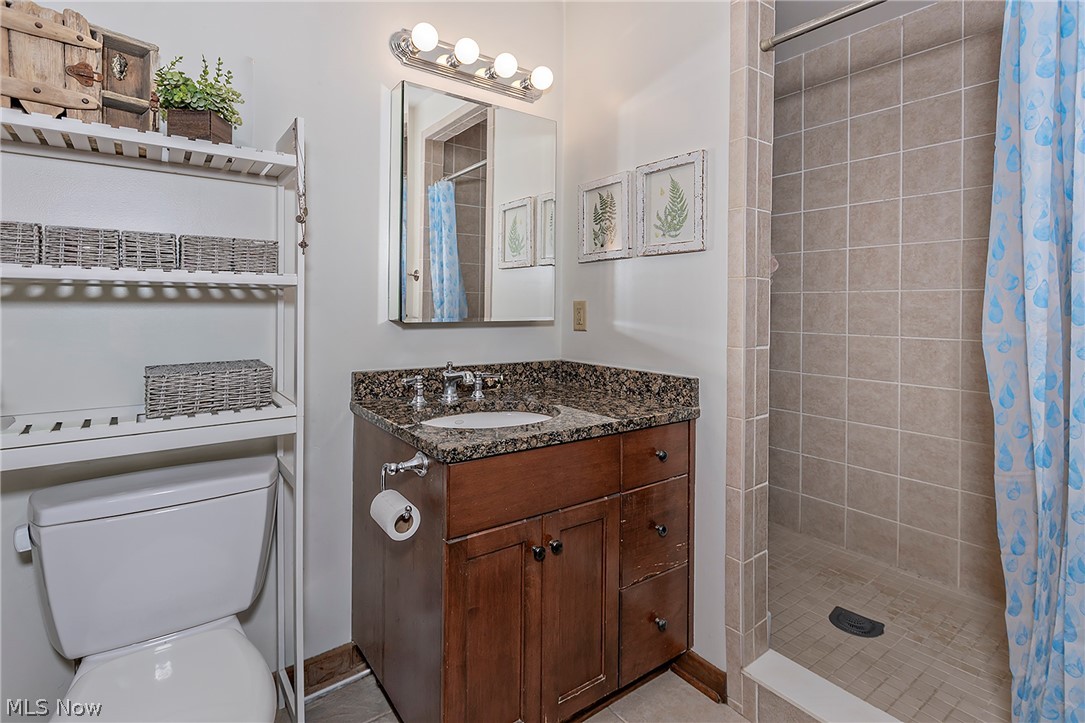 15880 Laurel Road Chagrin Falls OH 44022