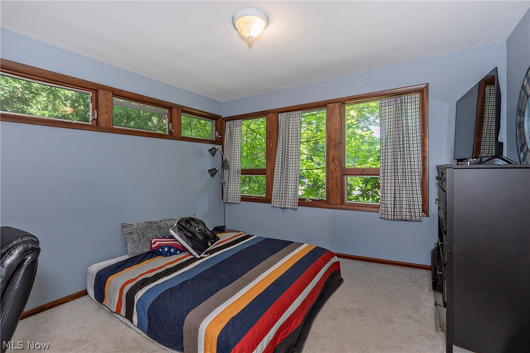 15880 Laurel Road Chagrin Falls OH 44022