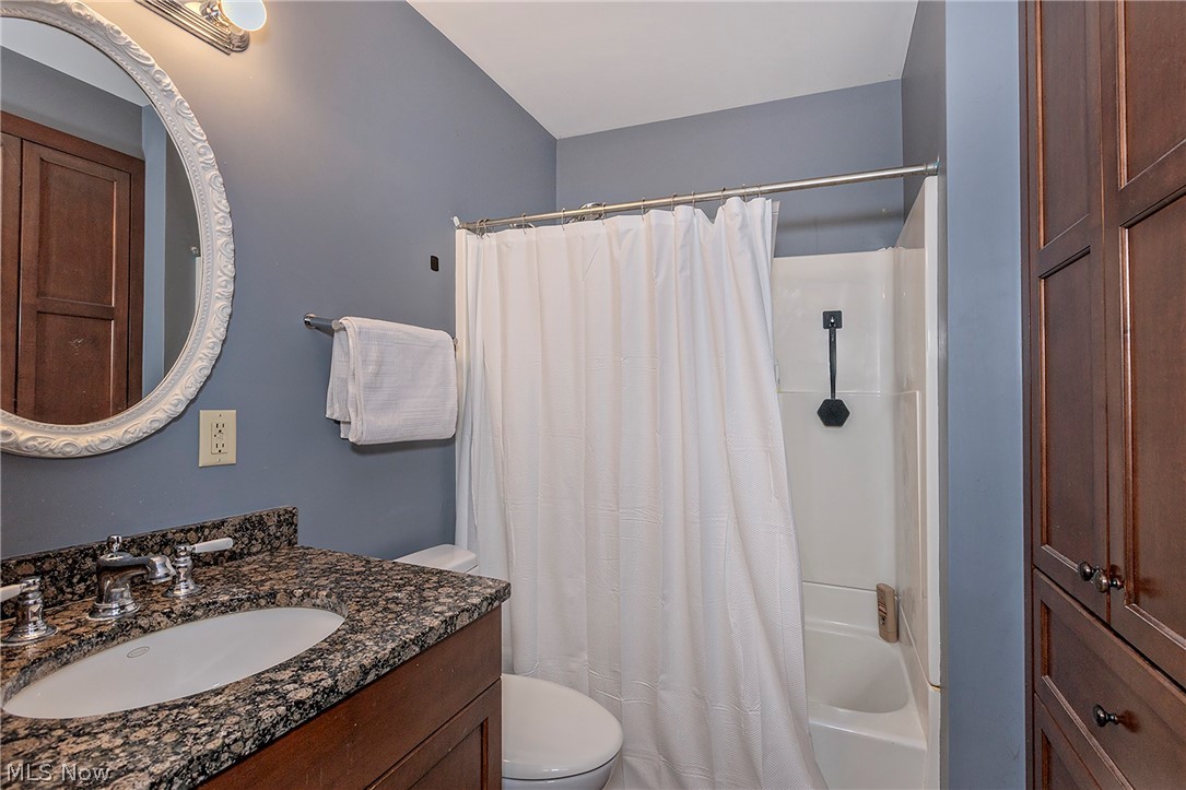 15880 Laurel Road Chagrin Falls OH 44022