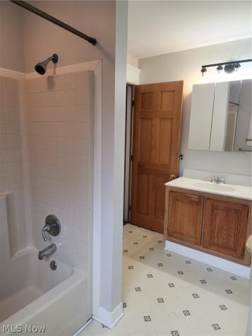 1227 Mcgregor Avenue NW Canton OH 44703