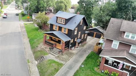 1227 Mcgregor Avenue NW Canton OH 44703