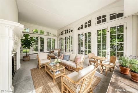 2170 S Overlook Road Cleveland Heights OH 44106