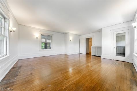 2170 S Overlook Road Cleveland Heights OH 44106