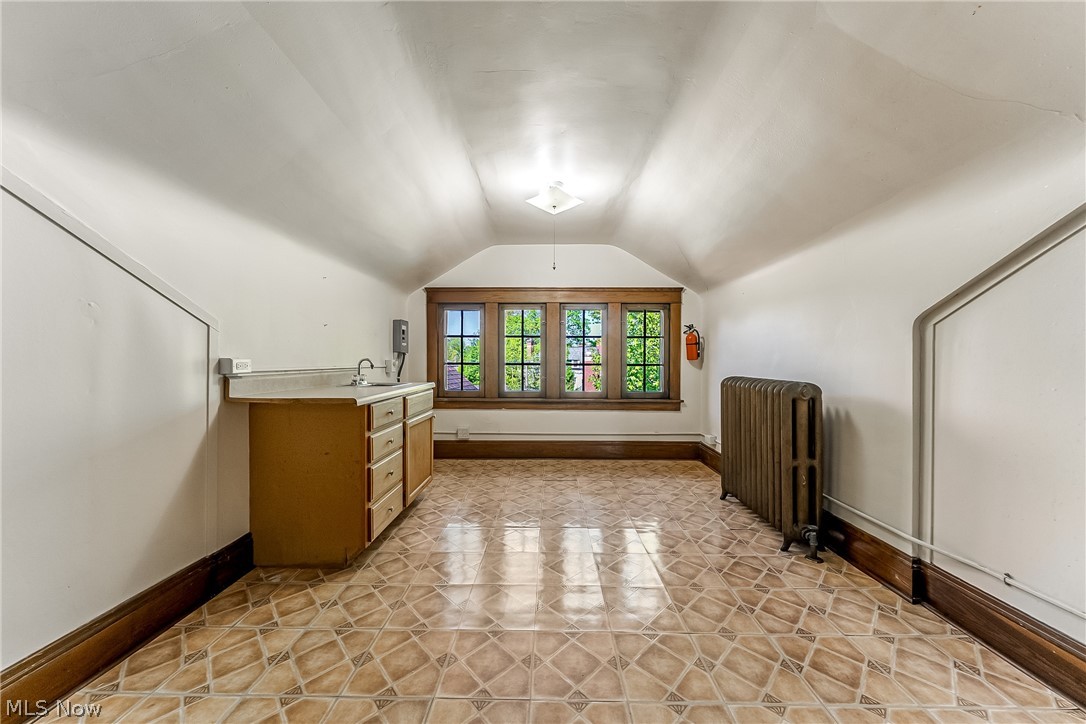 2170 S Overlook Road Cleveland Heights OH 44106