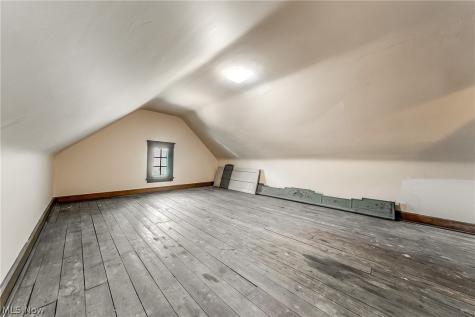 2170 S Overlook Road Cleveland Heights OH 44106