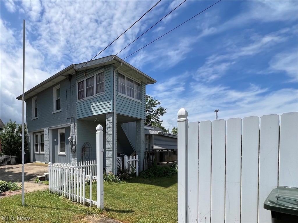 919 Sunshine Court NW Canton OH 44708