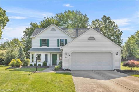 267 Jaycox Road Avon Lake OH 44012
