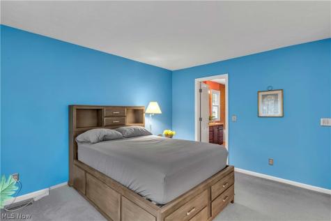 267 Jaycox Road Avon Lake OH 44012