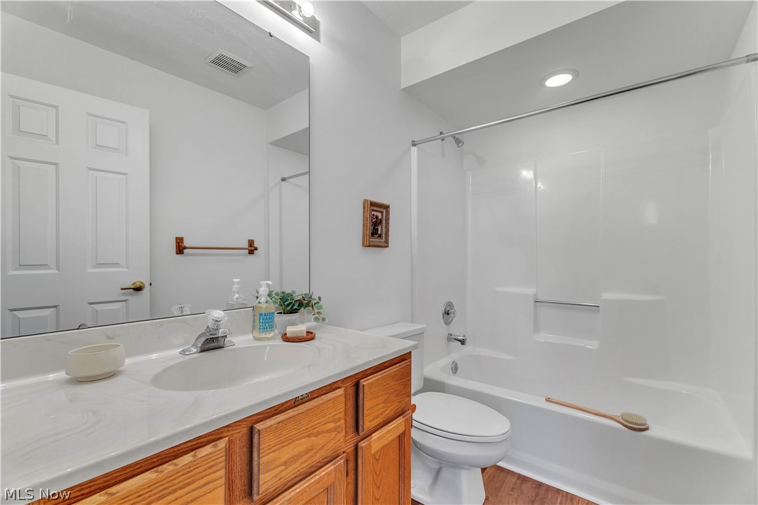 267 Jaycox Road Avon Lake OH 44012