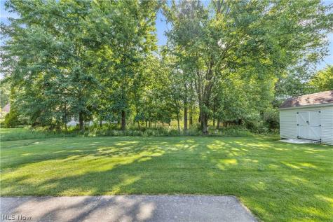 267 Jaycox Road Avon Lake OH 44012