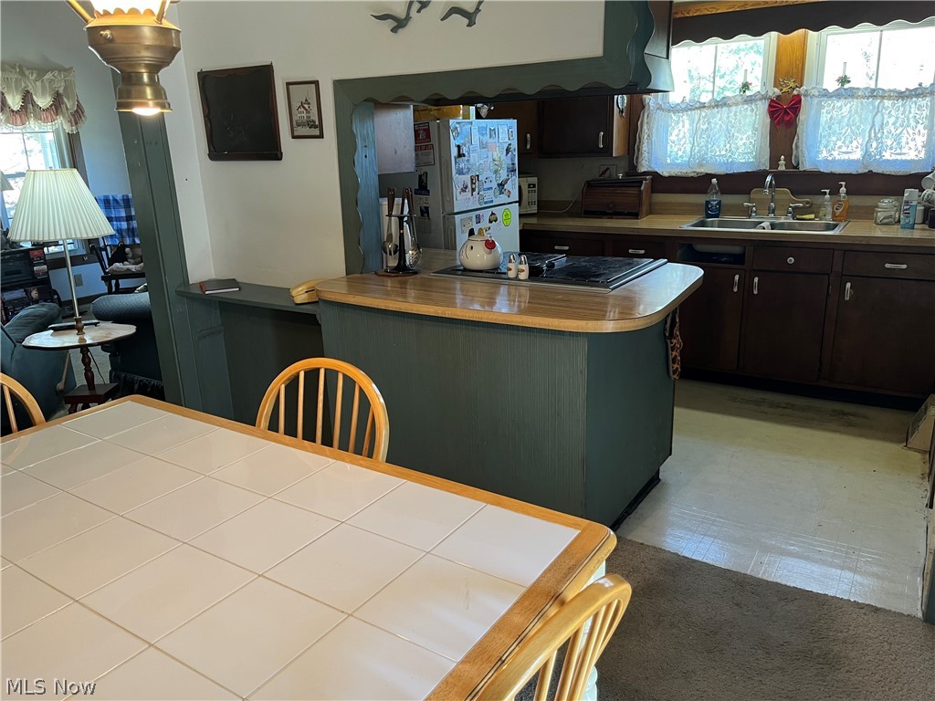 33261 Lake Road Avon Lake OH 44012