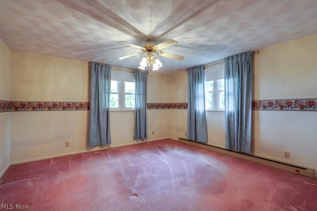 2267 Bellflower Road NE East Rochester OH 44625