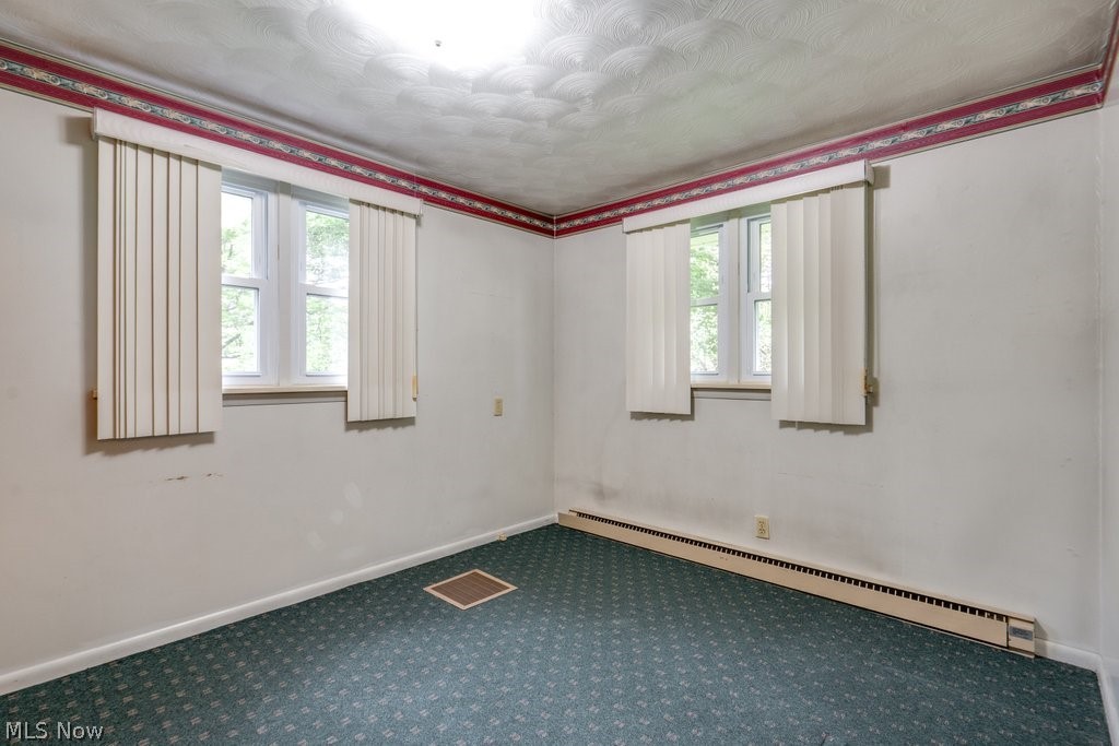 2267 Bellflower Road NE East Rochester OH 44625