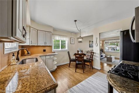 14133 Kathleen Drive Brook Park OH 44142