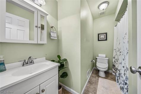 14133 Kathleen Drive Brook Park OH 44142