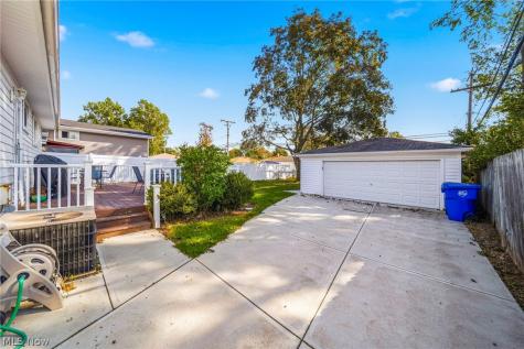 14133 Kathleen Drive Brook Park OH 44142