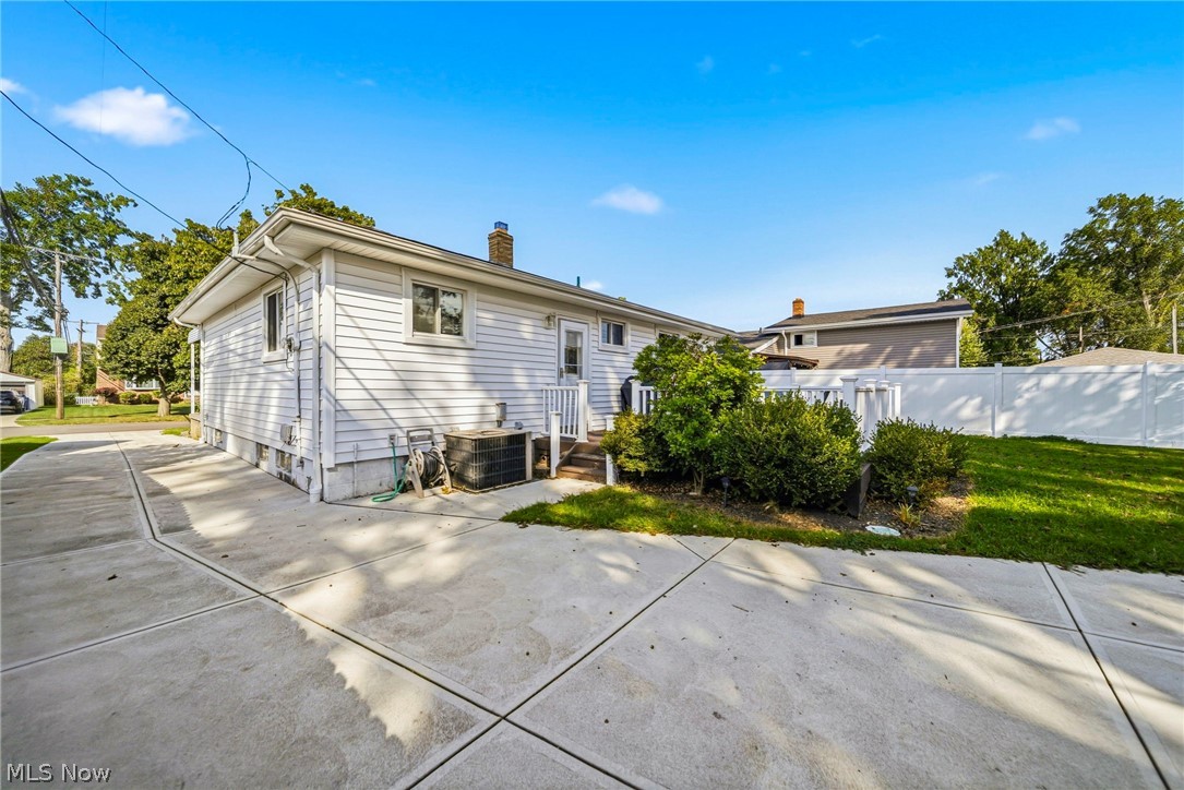 14133 Kathleen Drive Brook Park OH 44142