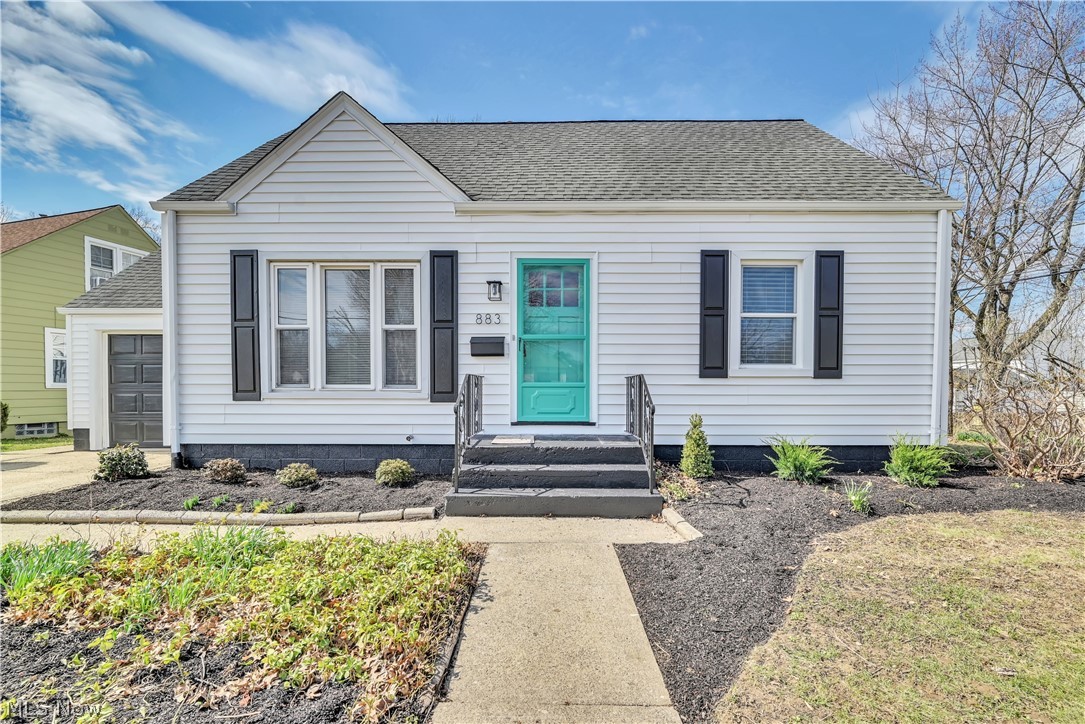 883 Bonnie Brae Avenue NE Warren OH 44483