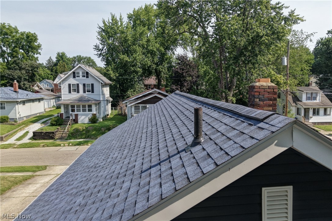 1870 Shaw Avenue Akron OH 44305