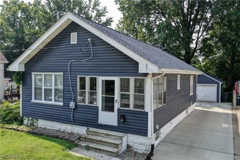1870 Shaw Avenue Akron OH 44305