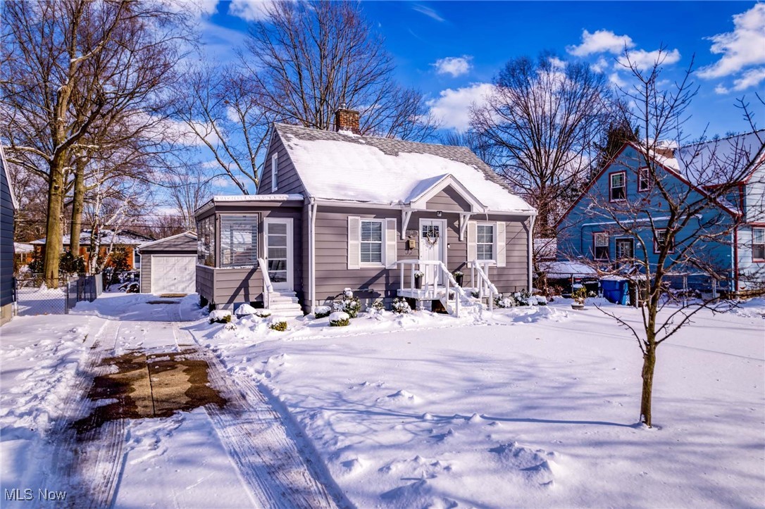 589 Columbia Road Bay Village OH 44140