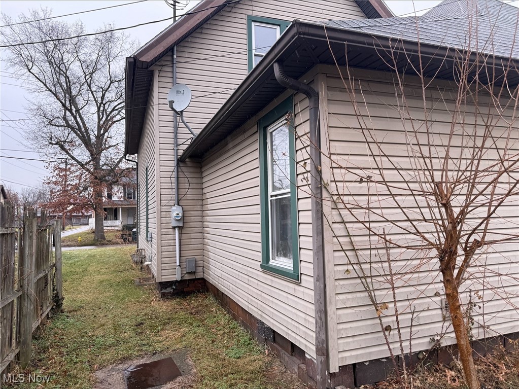843 Chestnut Street Coshocton OH 43812