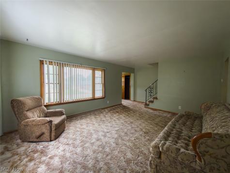 1454 Hagey Drive Barberton OH 44203
