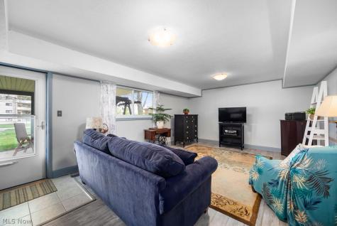 12004 Denver Drive Parma OH 44130