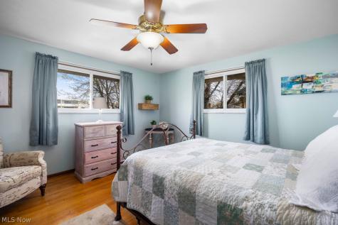 12004 Denver Drive Parma OH 44130