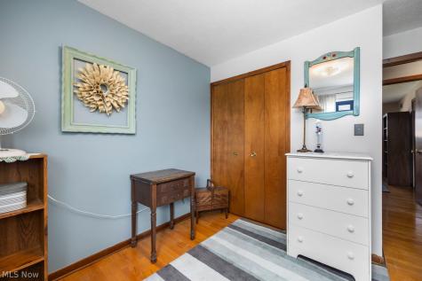 12004 Denver Drive Parma OH 44130