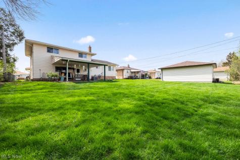 12004 Denver Drive Parma OH 44130