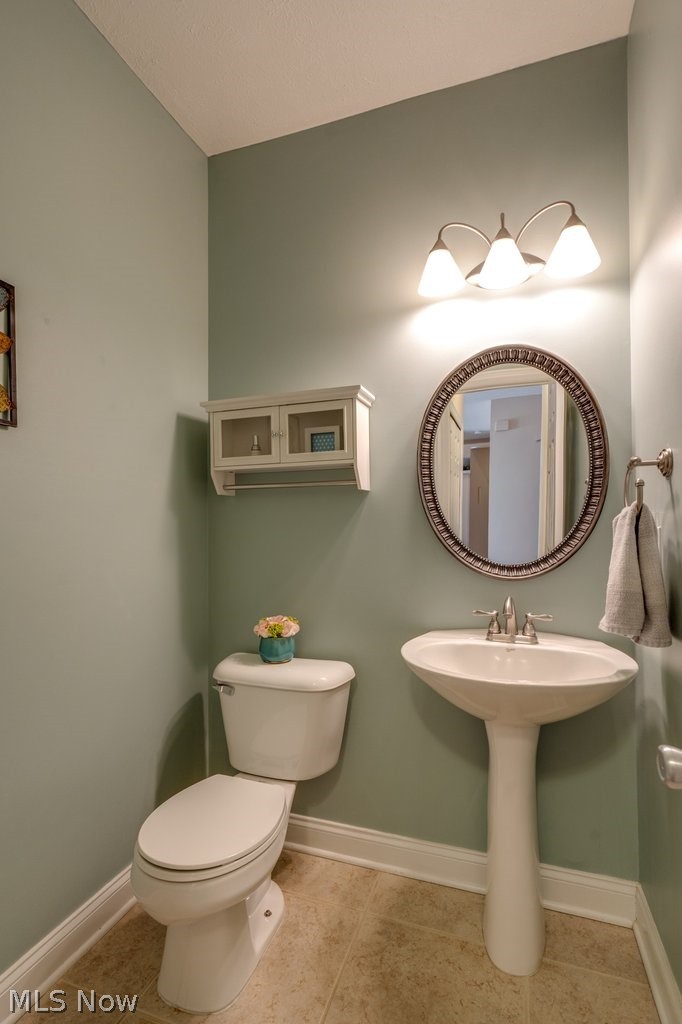 1598 Mccausland Drive Twinsburg OH 44236