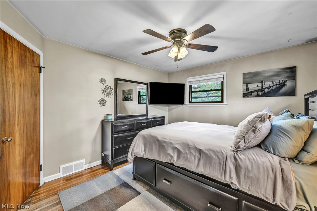 11908 Glamer Avenue Parma OH 44130