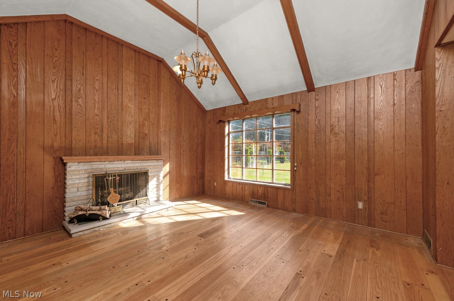 19582 Westover Avenue Rocky River OH 44116