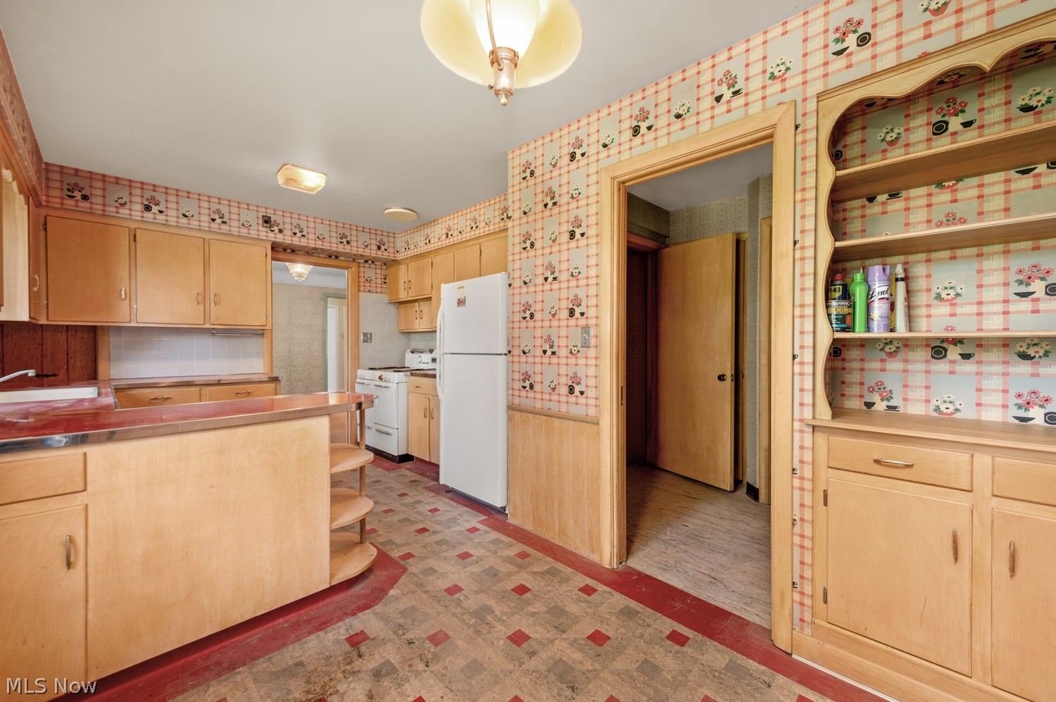 19582 Westover Avenue Rocky River OH 44116