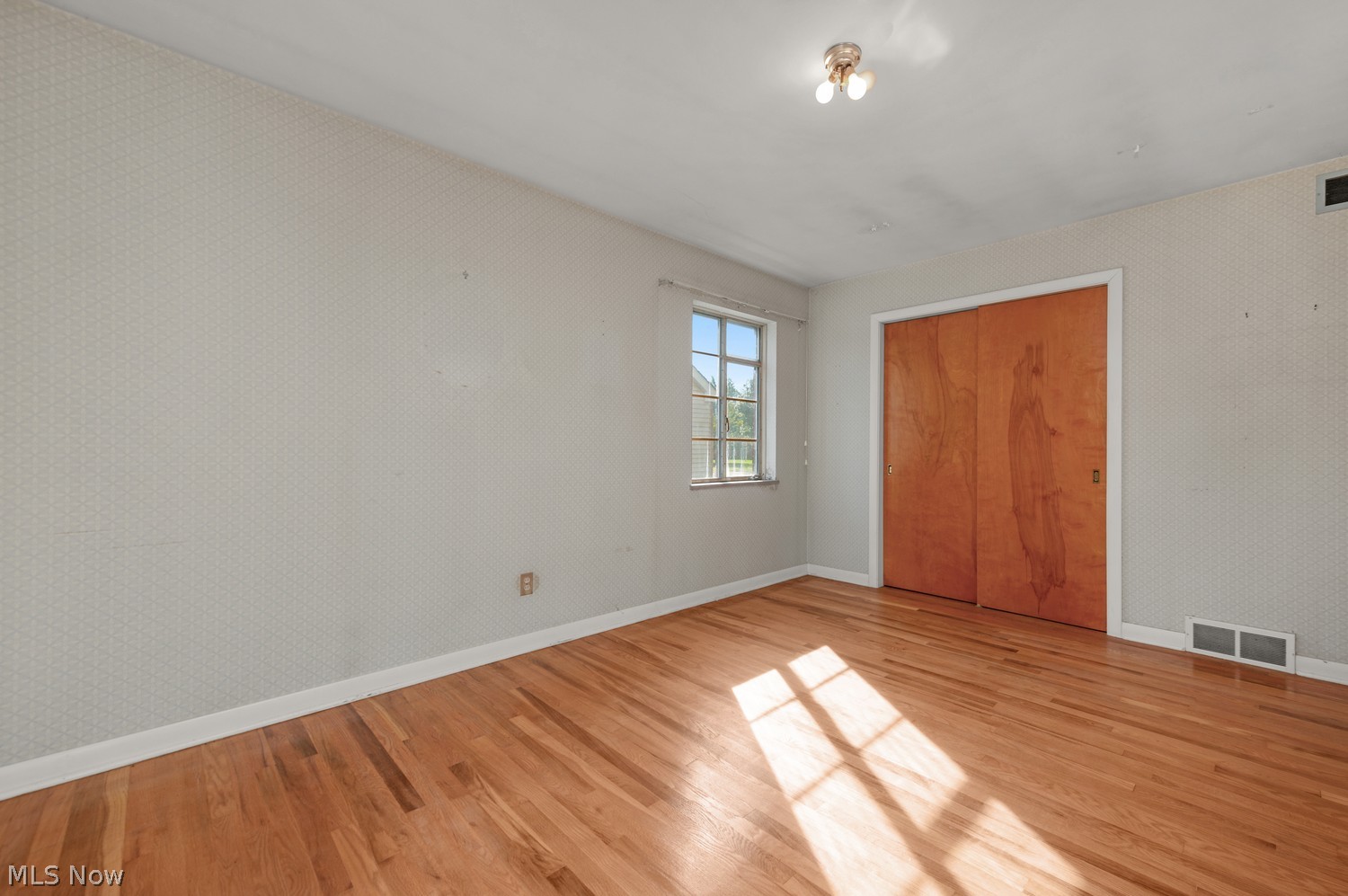 19582 Westover Avenue Rocky River OH 44116